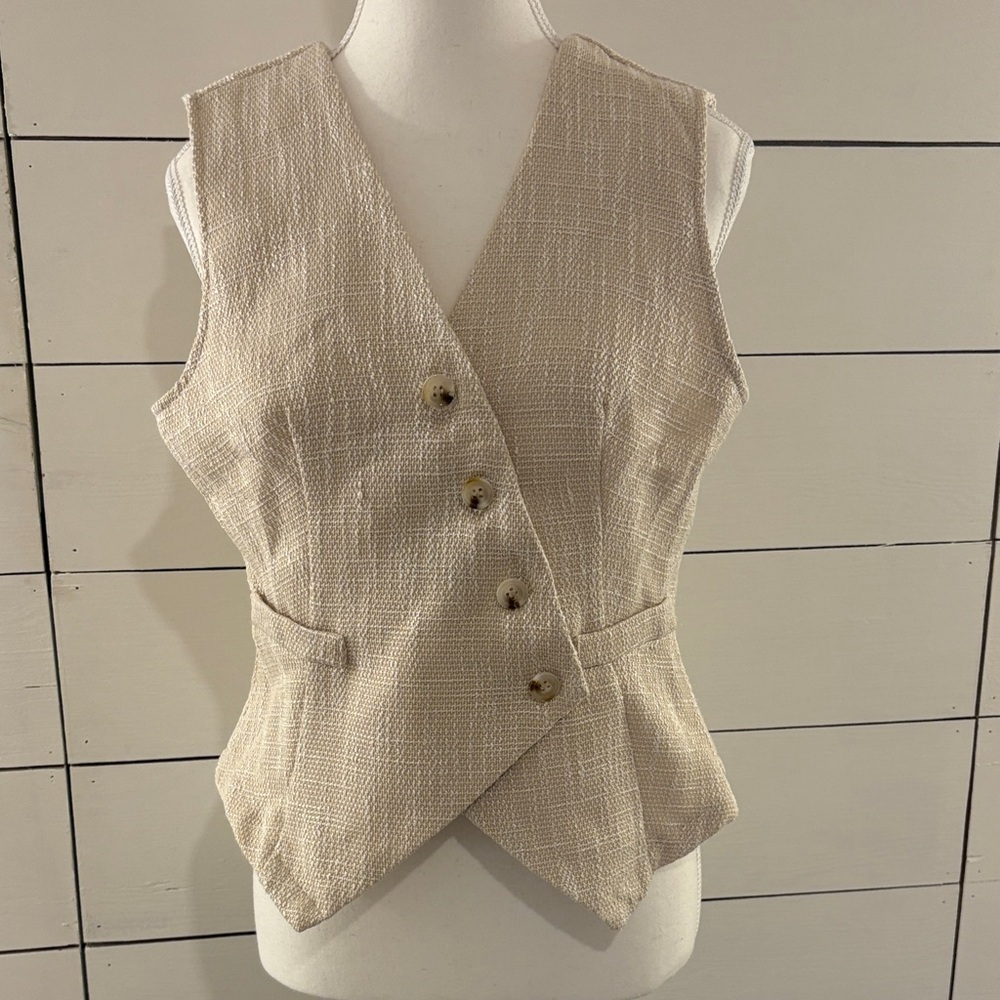 Beige Linen Button-Up Vest
